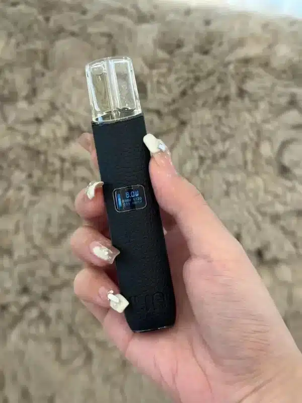 ILIA哩亞皮革款主機